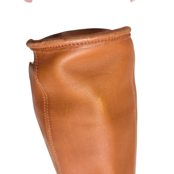 COACH (# 9060) “Legacy Slim Duffle Sac” British Tan brown Leather Shoulder Bag - Picture 7 of 10